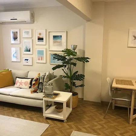 Only 7 Minutes Away By Walk To Nisantasi Citys Διαμέρισμα *